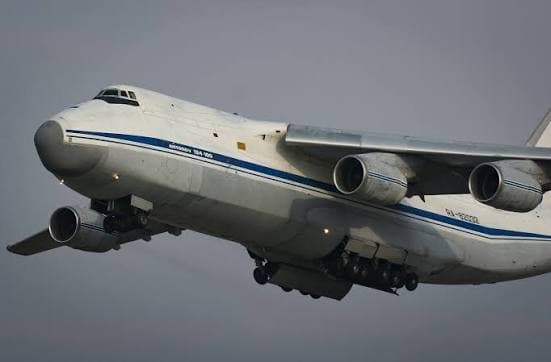 An-124 Ruslan — imagen 1