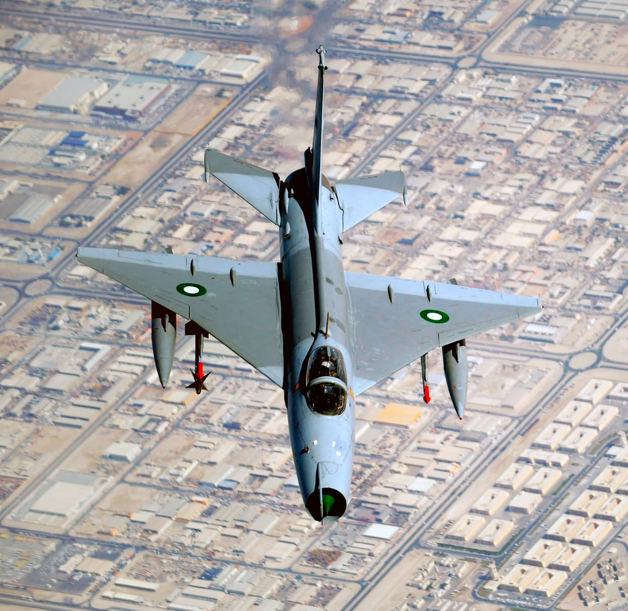 Chengdu J-7 — imagen 1
