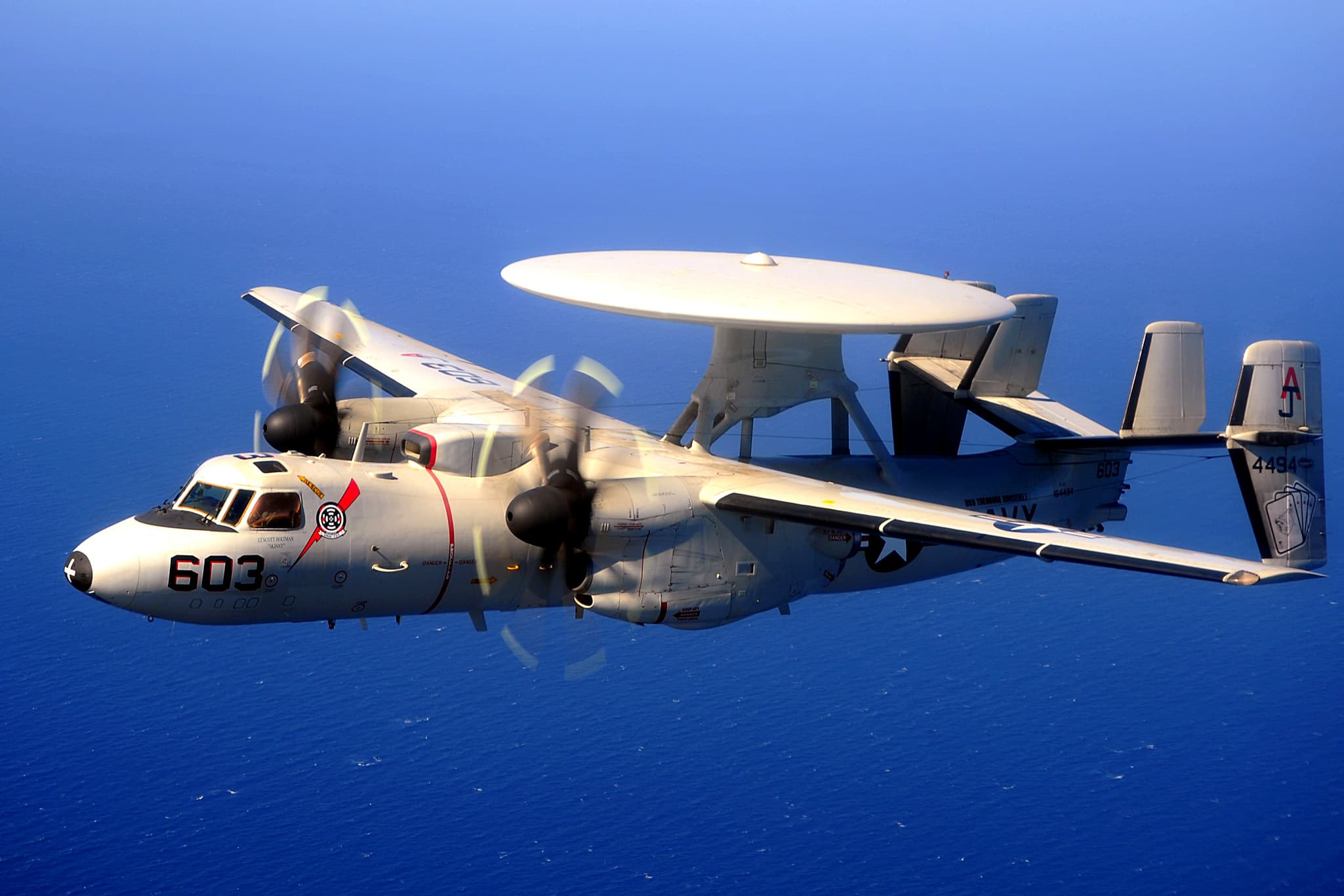 E-2 Hawkeye — imagen 1