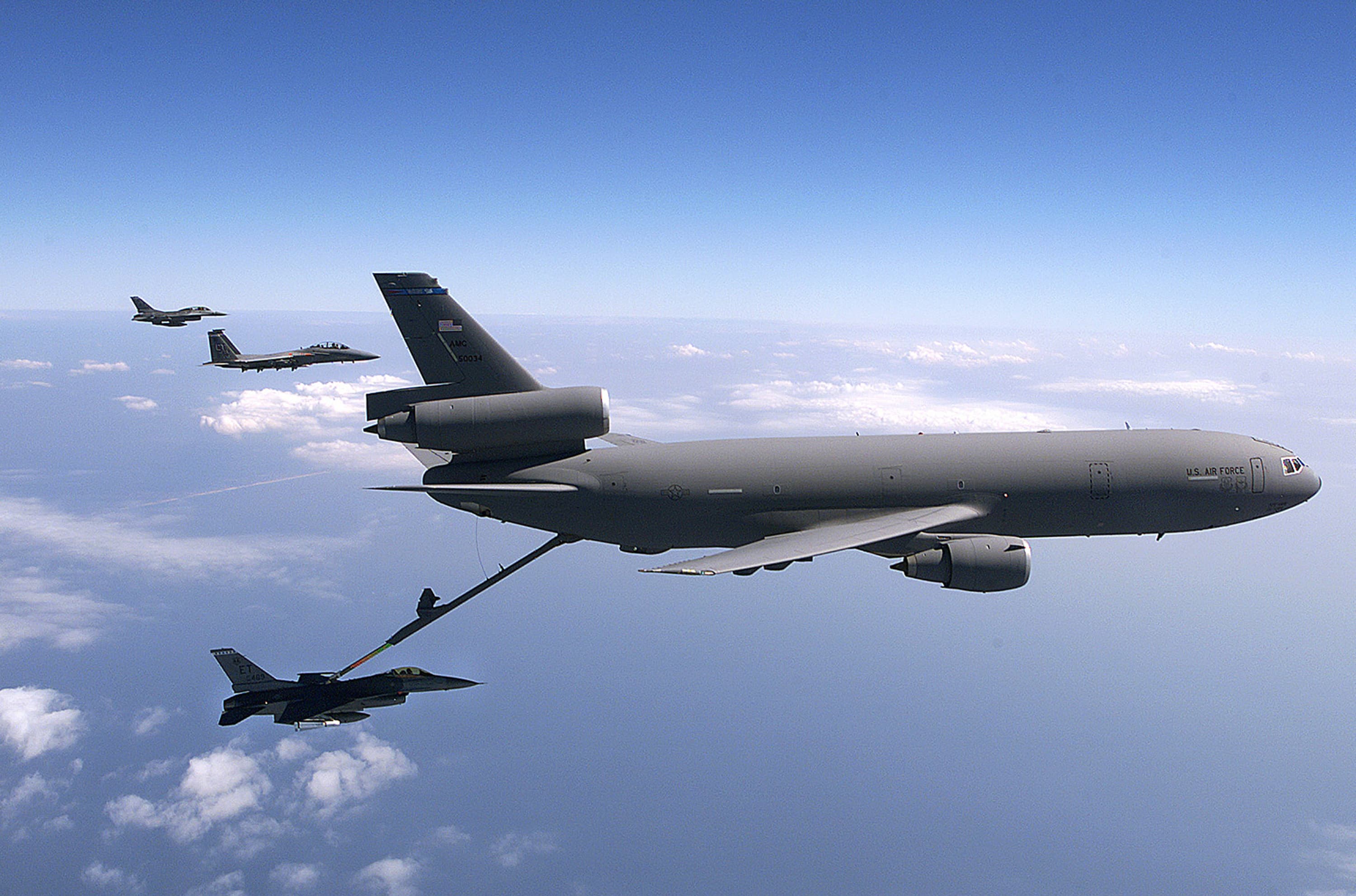McDonnell Douglas KC-10 Extender — imagen 1